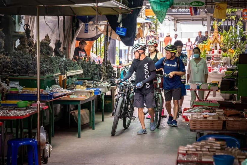 Bangkok: Backstreets and Historic Temples Bike Tour - Why this ride shows you a different Bangkok