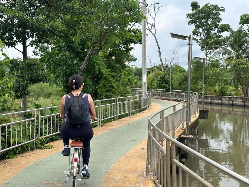 Bangkok: Bang Kachao Green Lung Bike Tour - Guides Who Add More Than Directions