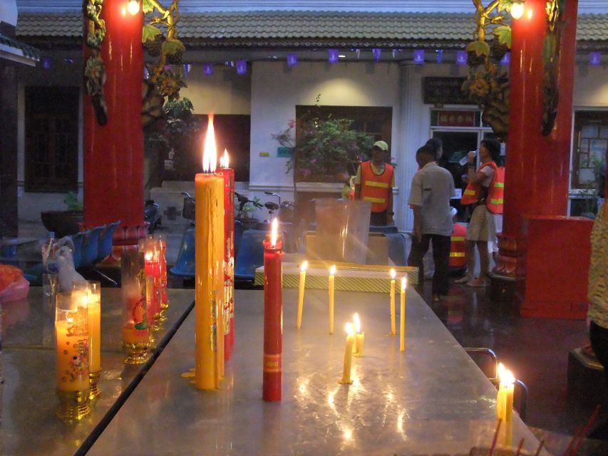 Bangkok by Night Cycling Tour with Street-food Meal - Practical details for your evening