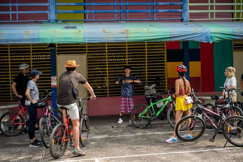 Bangkok: Must-Try Hidden Bike & Food Experience - Safety, fitness, and who should book