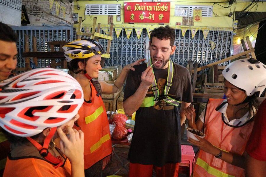 Bangkok: Night Bike Ride and Dinner at a Local Restaurant - Is $45 a fair price?