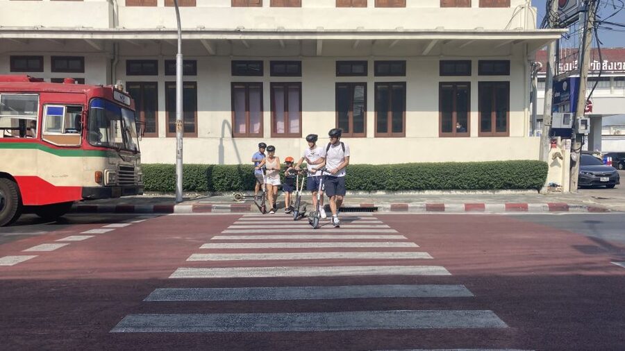 Bangkok : Old City Guided E-Scooter &/or Bike Tour - Key points at a glance