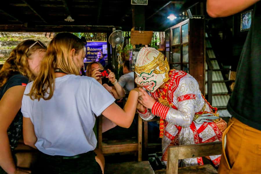 Bangkok’s Past with Local Taste Tour by Bike and Boat - Why this bike and boat route shows you a different Bangkok
