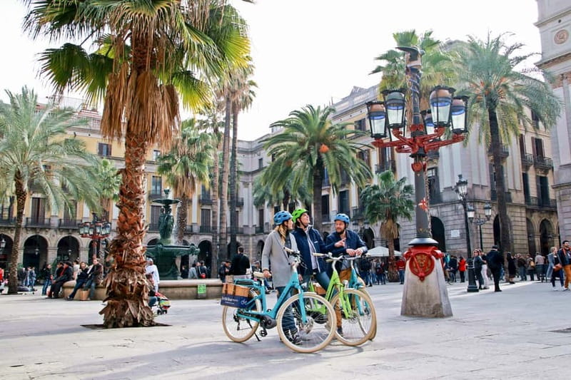 Barcelona: 1.5-Hour Sightseeing Tour by Bike/Electric Bike - Why Barcelona works so well on two wheels