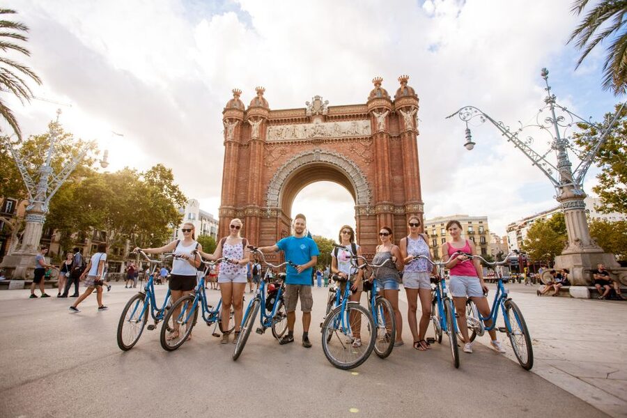 Barcelona Beach 3-Hour Bike Tour - Why Barcelona’s coast works so well by bicycle