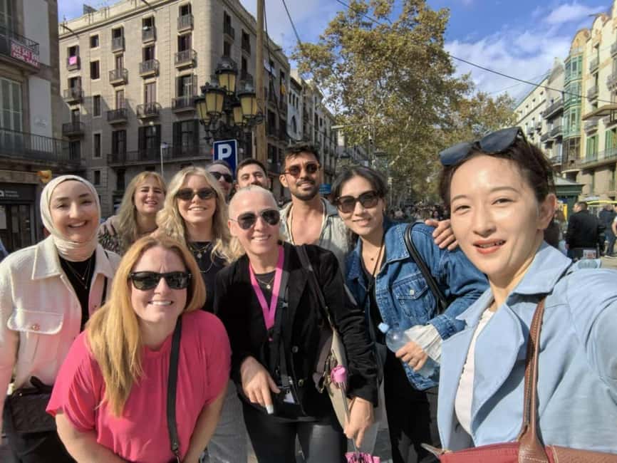 Barcelona: Bike Tour & Sagrada Familia Skip-the-Line Tickets - Starting in the Gothic Quarter