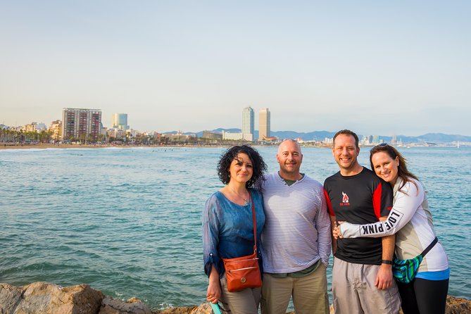 Barcelona E-Bike Photography Tour - From Columbus Monument to the waterfront