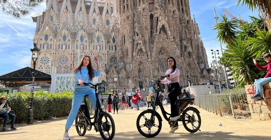 Barcelona: Gaudi Guided E-Bike Tour - Key points to know before booking