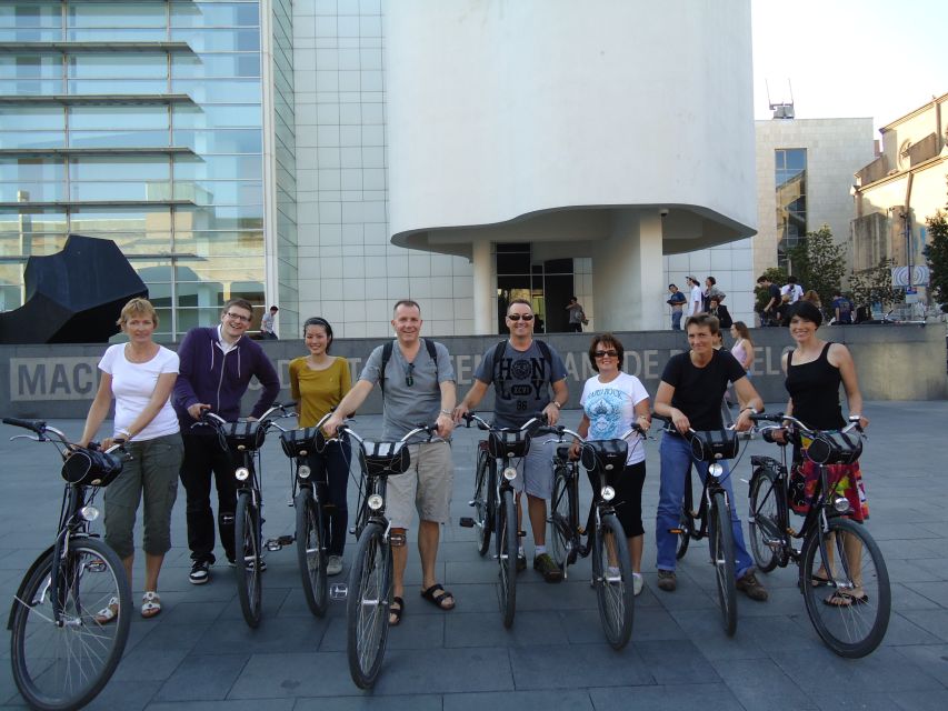 Barcelona Highlights Bike Tour: Cycle along the beach! - Sagrada Família and La Monumental