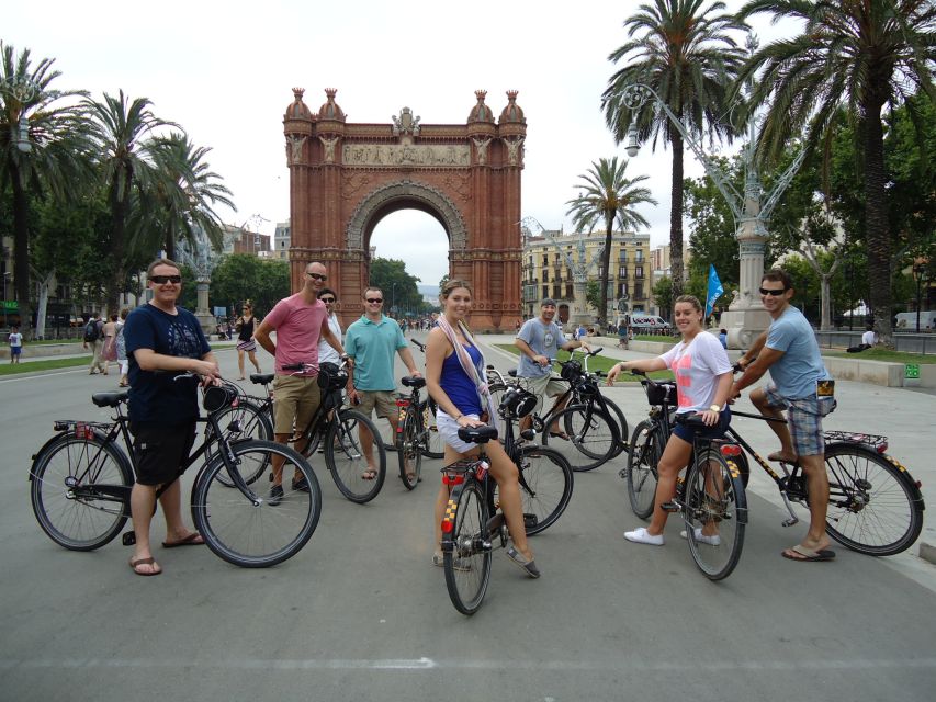 Barcelona Highlights Bike Tour: Cycle along the beach! - From Port Olímpic to Barceloneta Beach