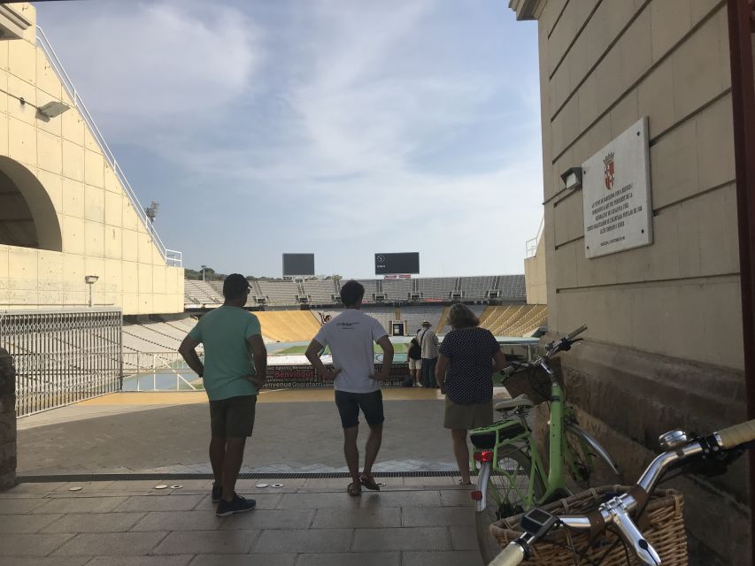 Barcelona: Montjuic Hill E-Bike Tour - Sot del Migdia and the Olympic landmarks