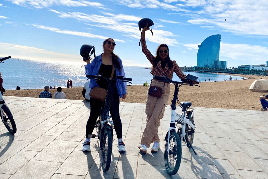 Barcelona: Sagrada Familia Electric Scooter or Bike Tour - Who Should Book This Ride?