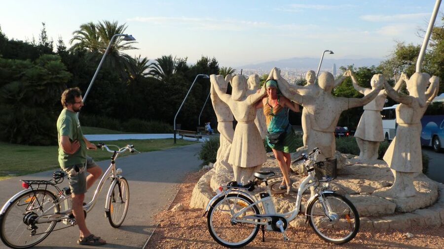 Barcelona: Small Group or Private Bike Tour - Who will enjoy this bike tour most