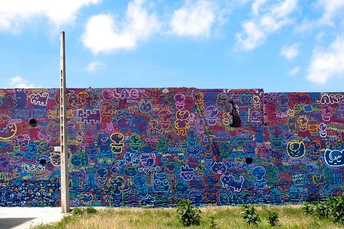 Barcelona Street Art and Graffitti Bicycle Tour - From Carrer dels Escudellers to the Barcelona shoreline