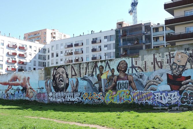 Barcelona Street Art and Graffitti Bicycle Tour - Why Poblenou gives the tour its character