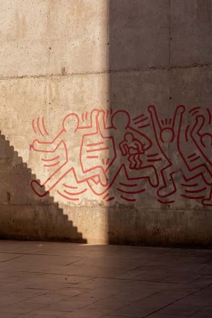 Barcelona | StreetArt Bike Tour Moco Museum - Raval’s messages, from feminist walls to Space Invader