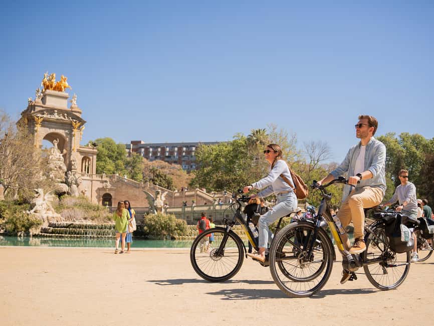 Barcelona: Undiscovered Secrets of Picasso on E-Bike - Parc de la Ciutadella: Barcelona’s breathing room