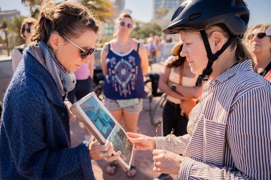 Barcelona: Undiscovered Secrets of Picasso on E-Bike - El Born: Roman remains beside modern Barcelona