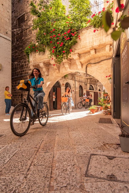 Bari: City Highlights Guided Bike Tour - Key points to know before you book