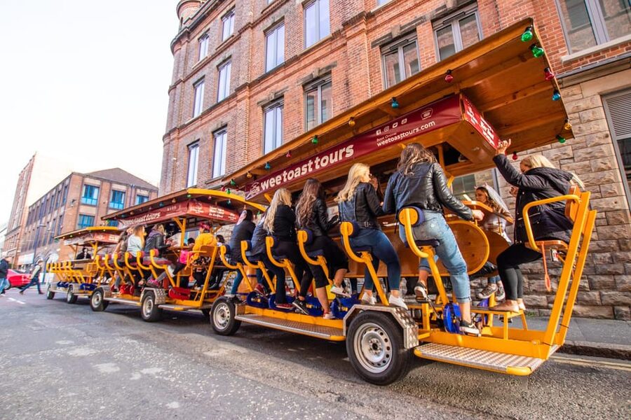 Belfast: City Centre Beer Bike Tour - What the guide adds to the hour
