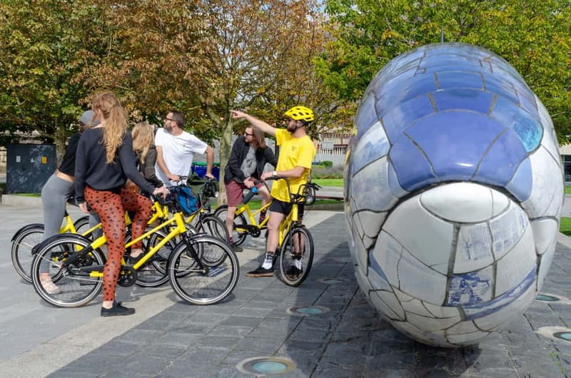 Belfast: City Highlights Bike Tour - How much riding is involved?