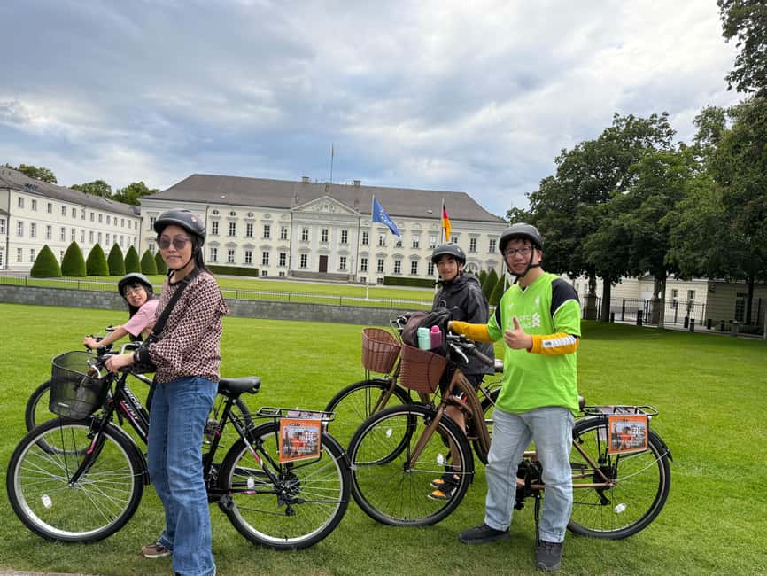 Berlin: 3-hour bike tour - A journey through time in the capital - The Victory Column and the Spree riverbank