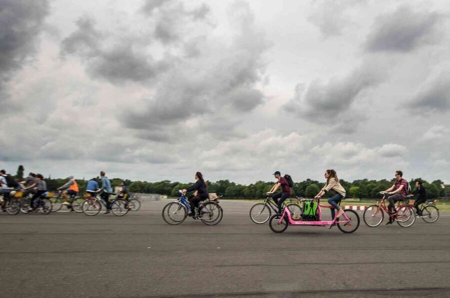Berlin: 48-Hour or 72-Hour Bike Rental - Following the River Spree