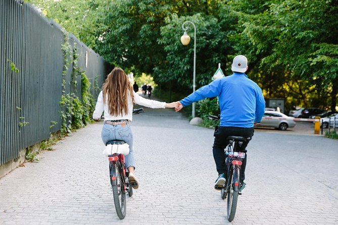 Berlin City Bike Tour with Beer Garden Stop - From Panoramastraße to Checkpoint Charlie