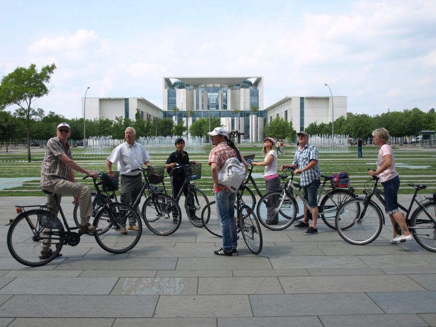 Berlin: E-Bike Tour of the Berlin Wall and Mitte Highlights - From Mitte’s Charité to the government quarter