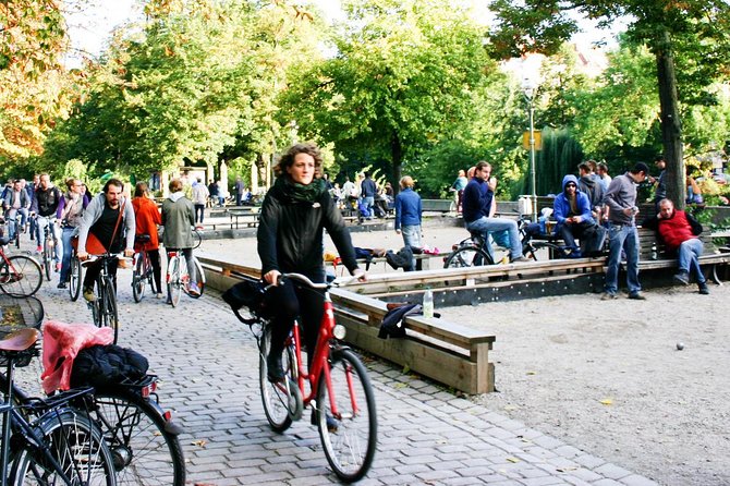 Berlin: Experience the Alternative Kreuzberg on a Bike Tour - Club der Visionäre, Wrangelkiez, and Görlitzer Park