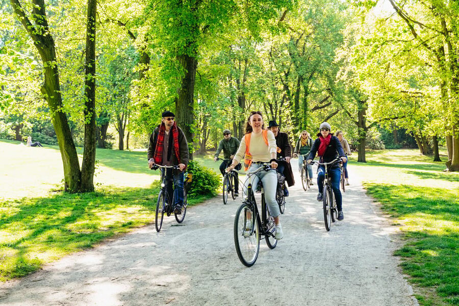 Berlin: Green City Guided Bike Tour - Choosing your bike at Kulturbrauerei