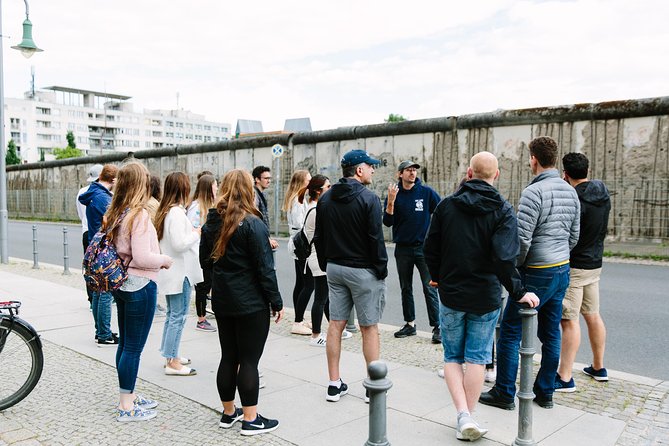 Berlin Highlights: 3-Hour Bike Tour - Brandenburg Gate and the city’s changing symbols
