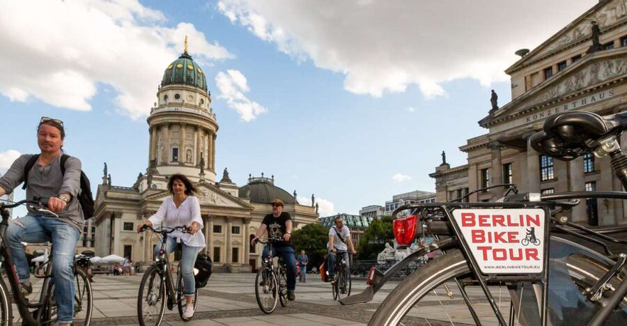 Berlin: Small Group Bike Tour Through City Center - A Berlin bike tour that starts where the Wall fell