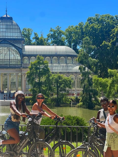 Best of Madrid: 3-Hour Guided Bike Tour in Small Groups - Almudena Cathedral and the Royal Palace