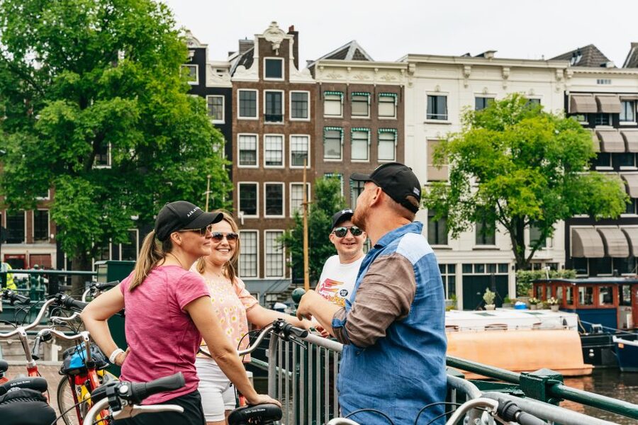 Big Bike tour Amsterdam - See all in 3 unforgettable hours - Leidseplein and the Vondelpark pause