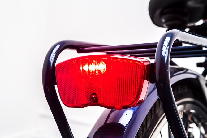 Bike Rental in Amsterdam - Riding safely when the city gets busy