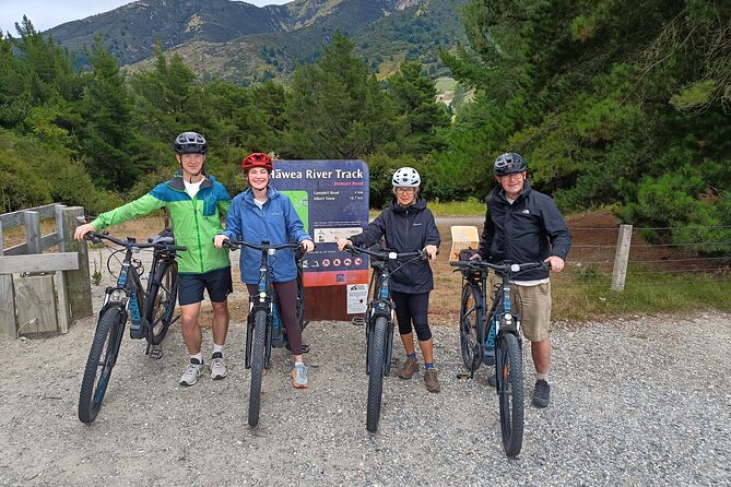 Bike the Wanaka and Hawea Trails - A scenic start at Lake Hawea