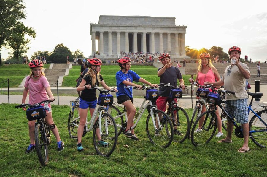 Bike Tour: Capitol Hill, Lincoln Memorial, National Mall - Why a bike is a smart way to see Washington