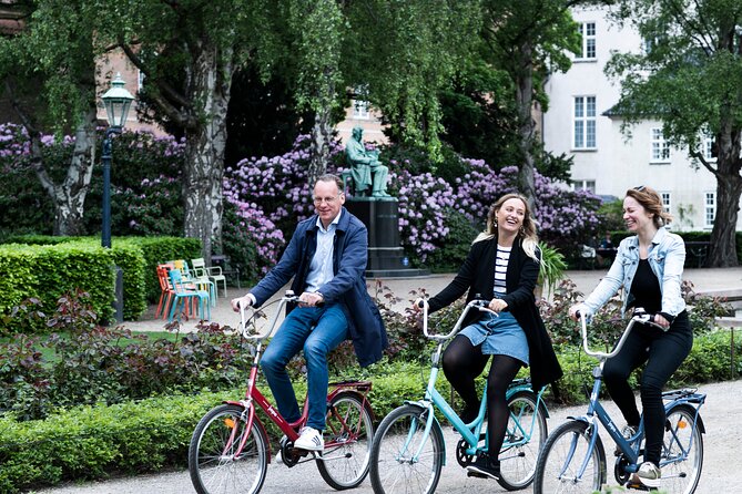 Bike Tour Copenhagen. Private Guide, Concierge Service, Small Grp - The Gefion Fountain and the Little Mermaid