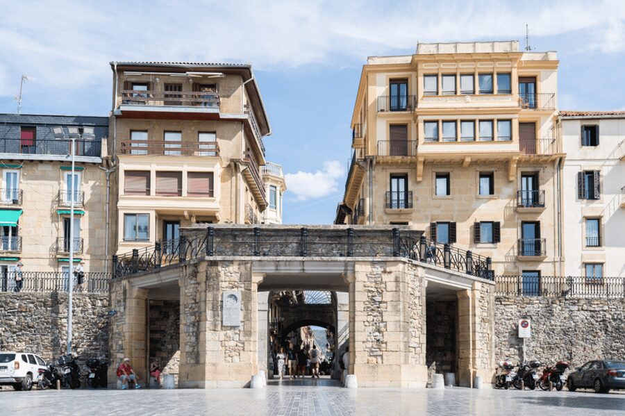 Bike Tour in San Sebastian - From the city center to Ondarreta Beach