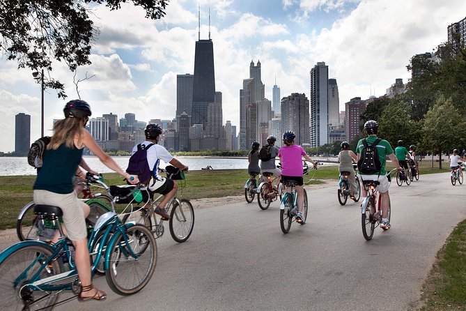 Bikes, Bites & Views: Chicago's Signature Dishes Bike Tour-Adults - The daytime route through Lincoln Park and Wrigleyville
