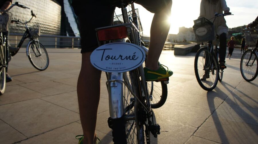 Bilbao: Guided Highlights Small Group or Private E-Bike Tour - Who should book this Bilbao ride?