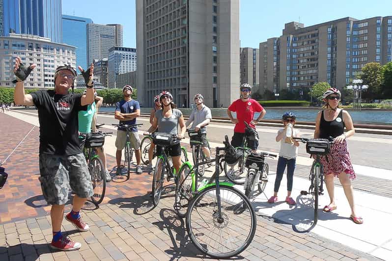 Boston: 2.5-Hour City View Bike Tour - The Charles River Esplanade and Boston University