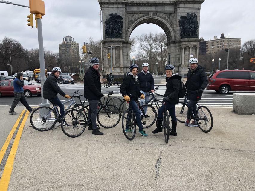 Brooklyn: Sightseeing Bike Tour with Local Guide - Prospect Park is the route’s best cycling break