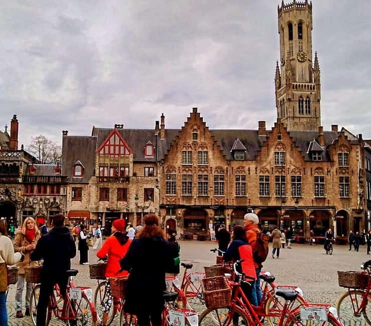 Bruges: Guided Retro Bike Tour of Highlights and Hidden Gems - What the guides add to the ride