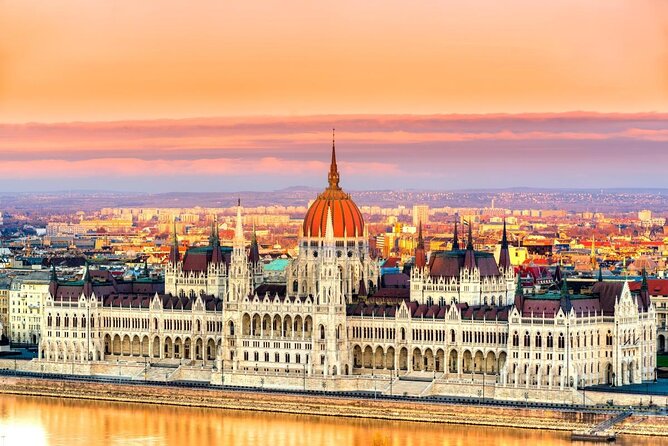 Budapest Historic Downtown Bicycle Tour in small groups - Key points to know before you ride