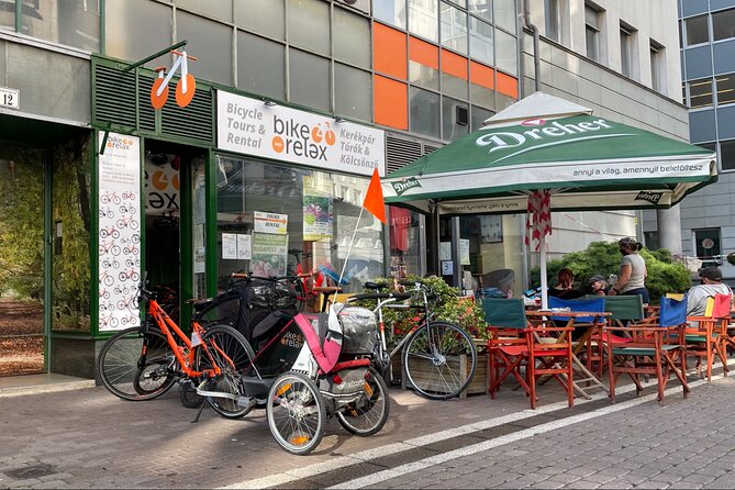 Budapest Historic Downtown Bicycle Tour in small groups - Politics and memory at Szabadság tér