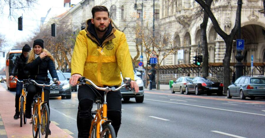 Budapest ❤️Winter Bike Tour with Coffee Stop❤️ - Why this Budapest bike tour works well in winter