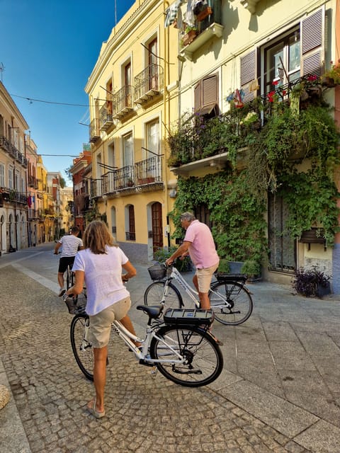 Cagliari: 2-Hour Guided E-Bike Tour with Coffee - Castello’s alleys, walls, and towers