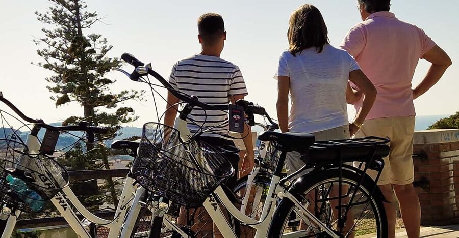 Cagliari: 2-Hour Guided E-Bike Tour with Coffee - The coffee stop in the castle area
